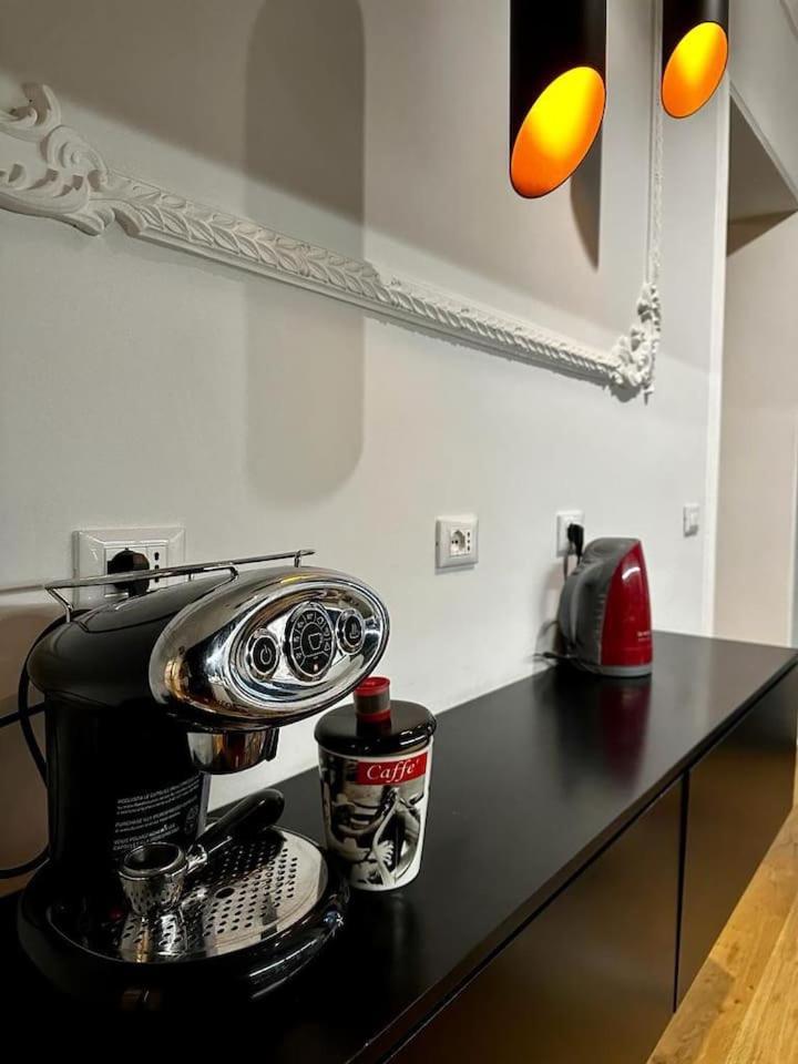 Appartement Bay Of Art à Trieste Extérieur photo